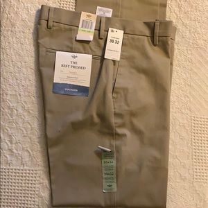 Dockers Straight Fit Khaki Pants